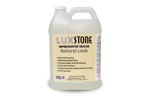 Impregnat LuxStone w galonowym opakowaniu, chroniący kamień i beton przed plamami i promieniami UV.